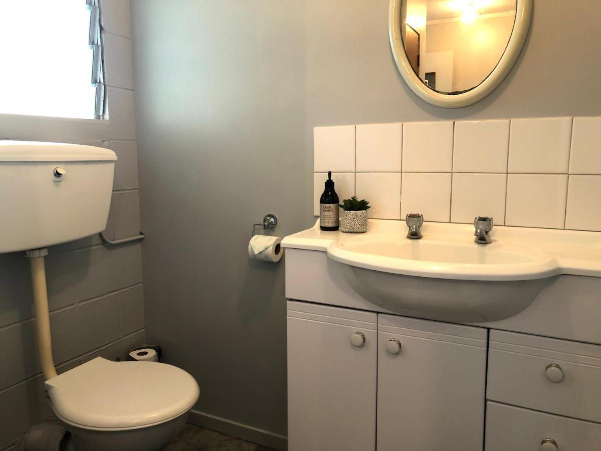 Gilmour Getaway Apartment Raglan Ngoại thất bức ảnh